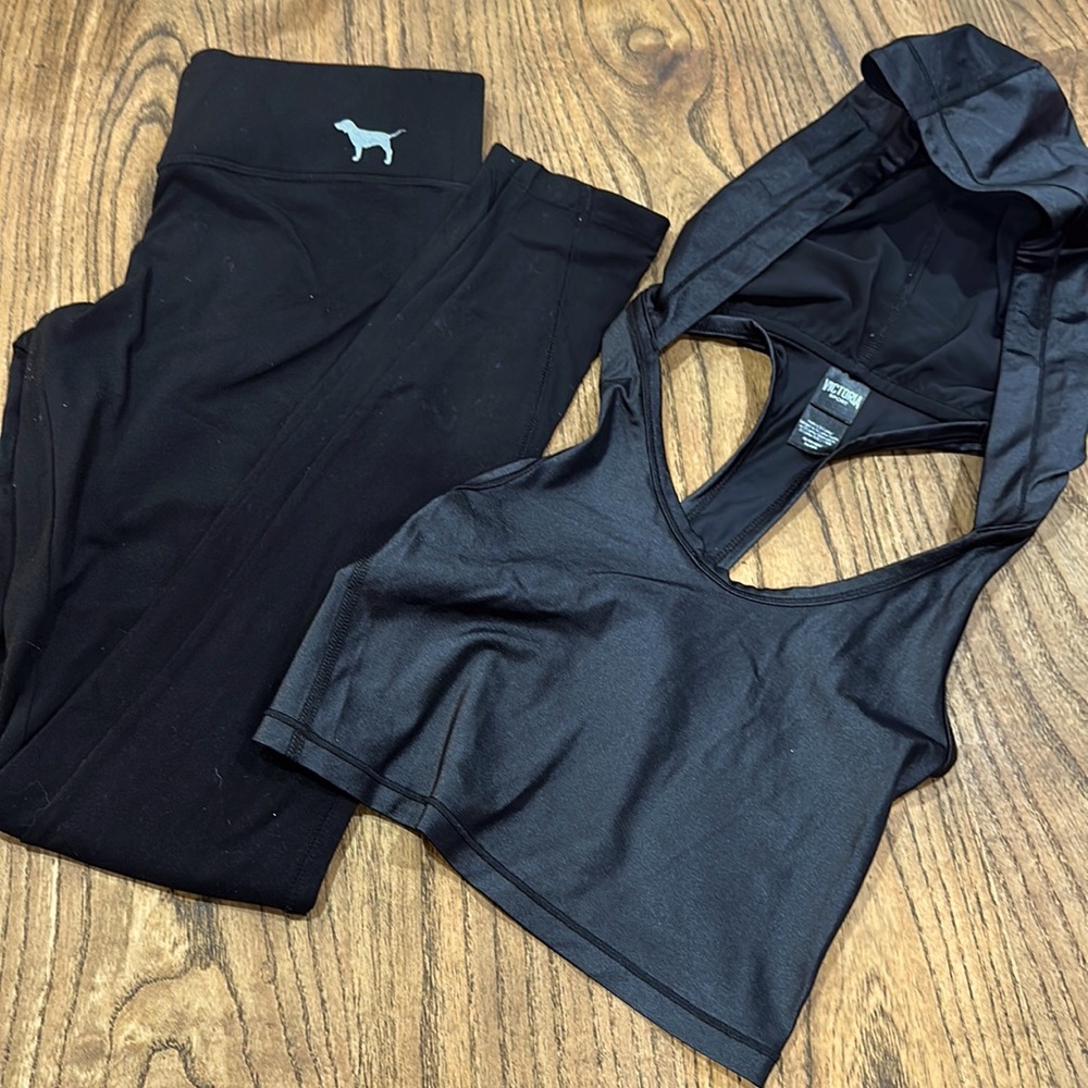 VICTORIA’S SECRET YOGA SPORT HOODIE RACER BACK AND LEGGINGS SIZE XS SET LOT